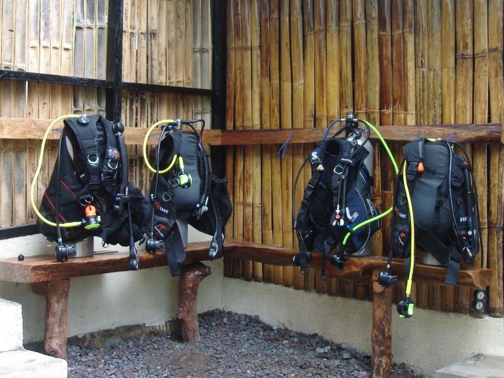 Camiguin Volcan Beach Eco Retreat & Dive Resort Mambajao Bagian luar foto