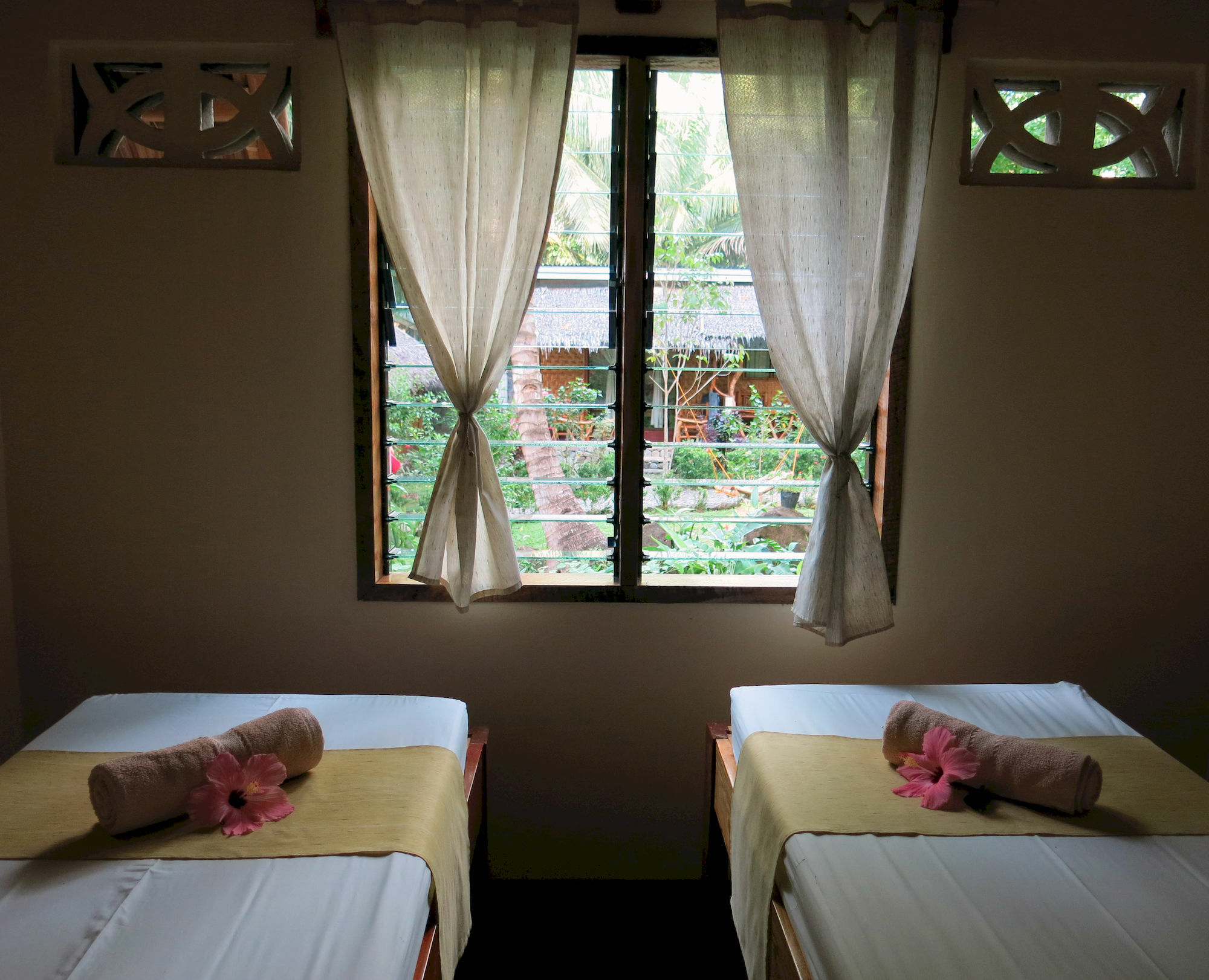 Camiguin Volcan Beach Eco Retreat & Dive Resort Mambajao Bagian luar foto